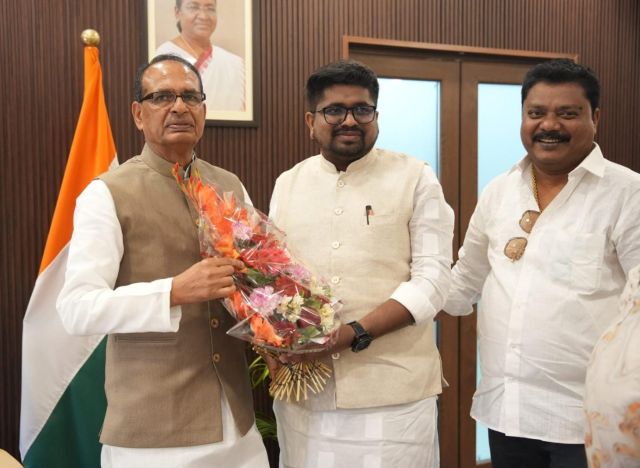 National President of Bharthiya Hindu Parivar Dr. S. Selvaganesh and Dr. Bhargav Mallappa Meet Shivraj Singh Chouhan; Applauds Government’s Farmer-Centric Rural Reforms