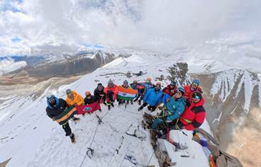 JIM & WS Team Summits Mt Khyam Tso Massif in Ladakh
